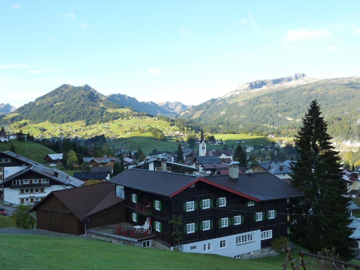 Gaestehaus Alpina Рицлерн Экстерьер фото
